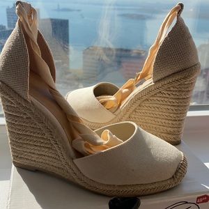 Elegant heel wedge espadrilles